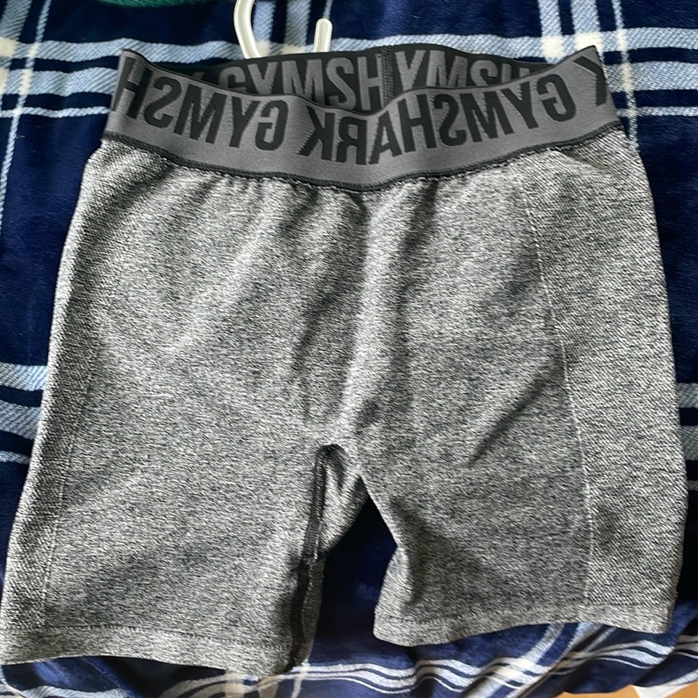 gym shark spandex